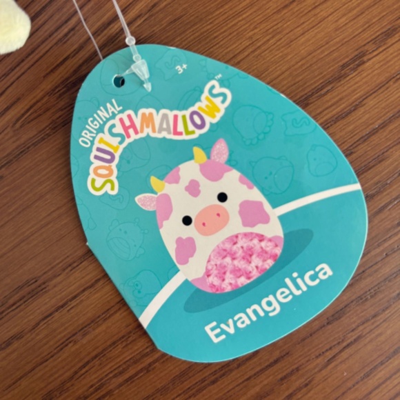 NWT Squishmallows 8" + Clip Evangelica the Cow (Fuzzy Belly) US Exclusive LOT - Picture 13 of 15